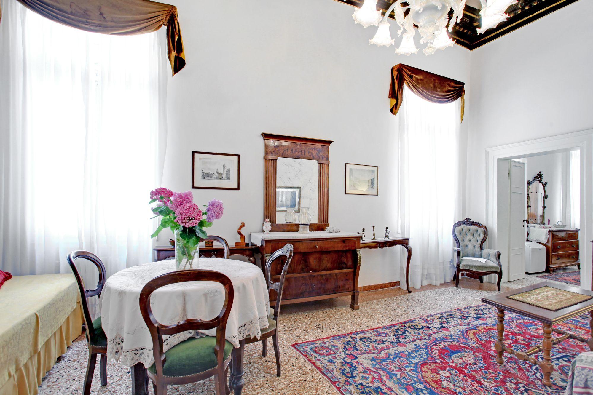 Testa - Wr Apartments Venise Extérieur photo